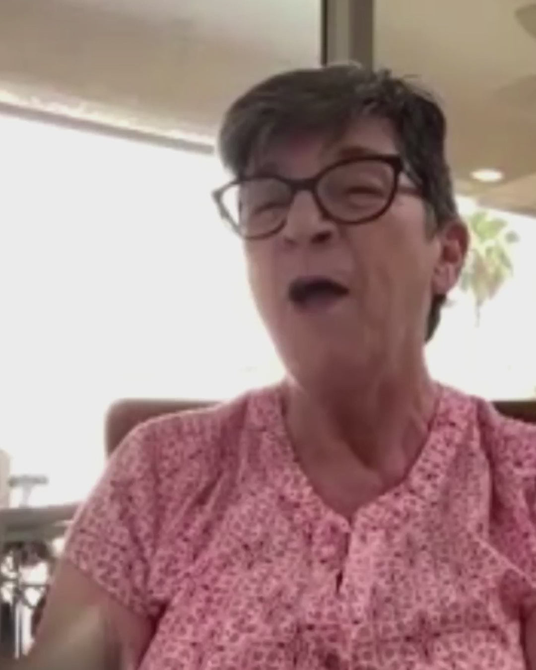 Load video: Coffee + Collagen - French Vanilla